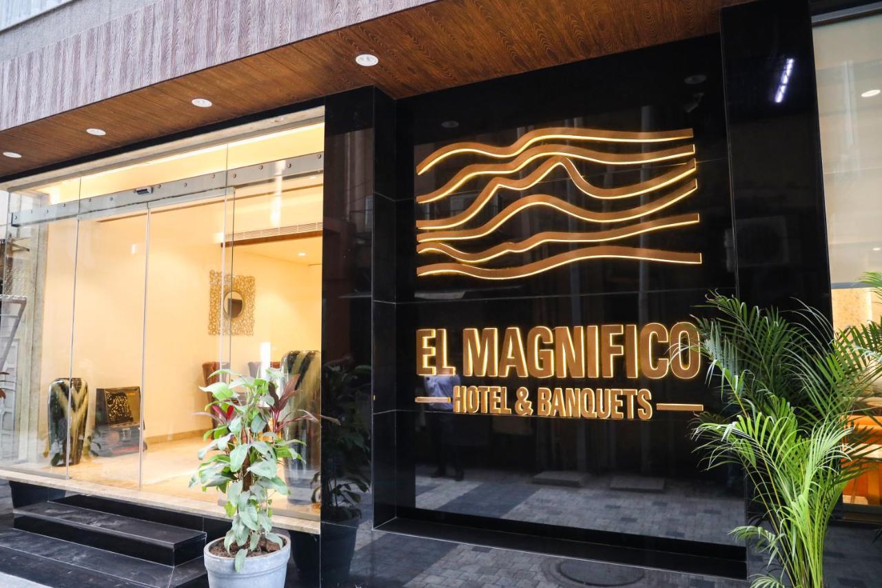 Hotel El Magnifico Surate Extérieur photo